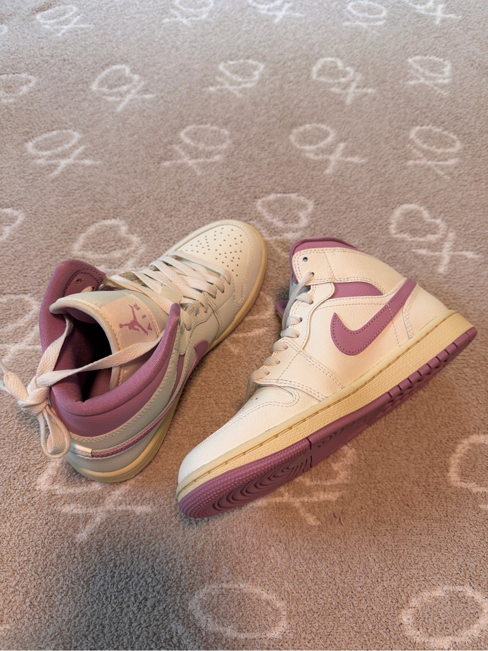 Nike White and Lavender/Purple Air Jordan Style High-Top Sneakers